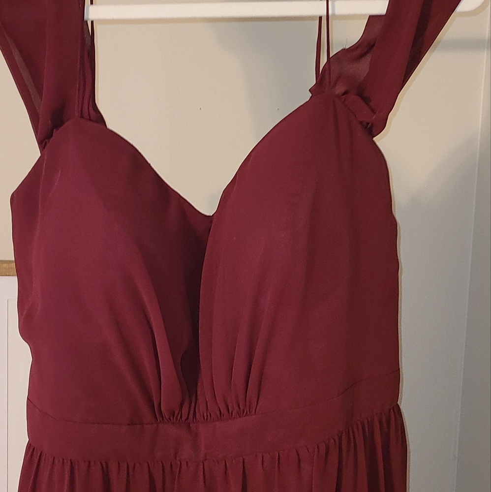 Dress - Picture 4 of 10